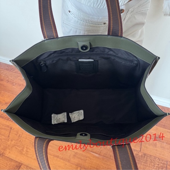 NWT Coach CU996 Large Smith Tote Pebble Leather Olive Drab Shoulder Bag - Picture 10 of 12